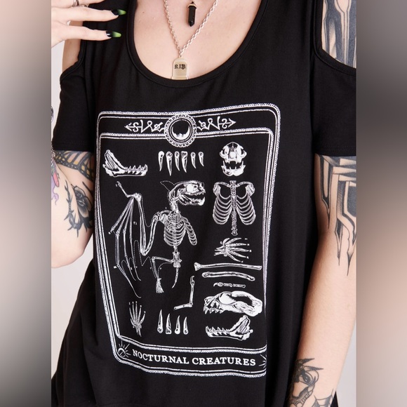 MIDNIGHT HOUR Nocturnal Creature Cold Shoulder Top in Black - Picture 5 of 14